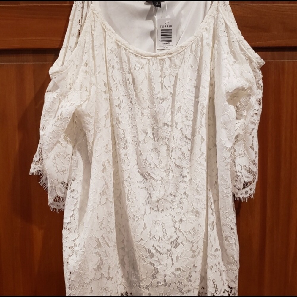 Torrid Cold Shoulder White Top